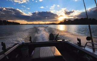 Fraser River, Fishing, Vancouver, Sturgeon Guides, Fishing Charters, Chilliwack